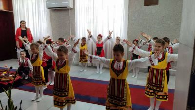 Великденски поздрав при Кмета на Община Айтос и общинска администрация 17.04.2025 г - ДГ Слънце - Айтос