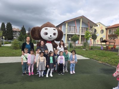1 -ви юни с Чебурашка в ДГ - ДГ Слънце - Айтос